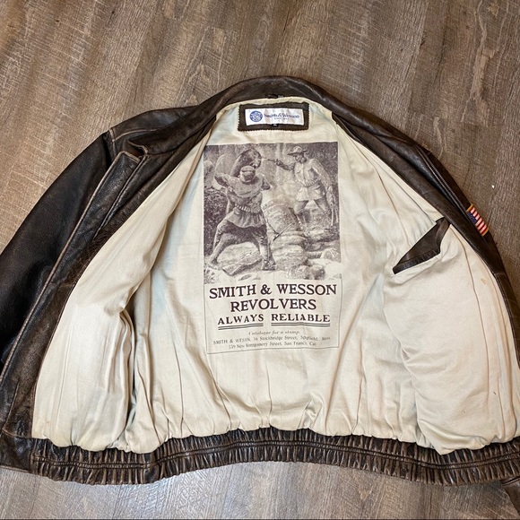 Smith Wesson American Tradition Bomber - XL - Picture 8 of 15